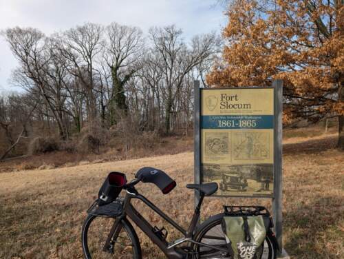 Picture of the Fort Slocum info sign